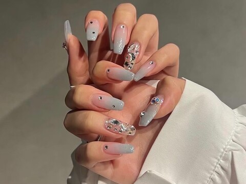 2025年秋頃人が集まり次第大通駅付近にオープン予定のサロン