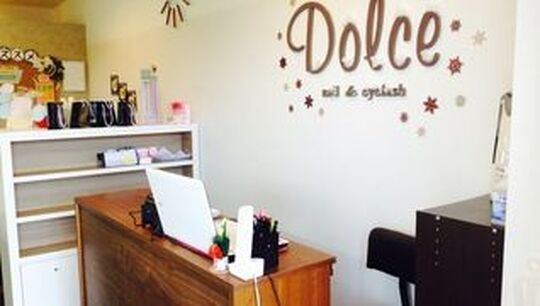 ネイル＆アイラッシュ Dolce 佐賀北高通り店（ネイル＆アイラッシュ ドルチェ サガキタコウドオリテン）