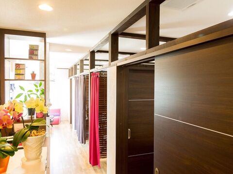 &LeLuxe 桑名（アンドリュクス クワナテン）