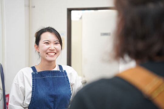 カットハウスひかり青葉店（カットハウスヒカリ アオバテン）